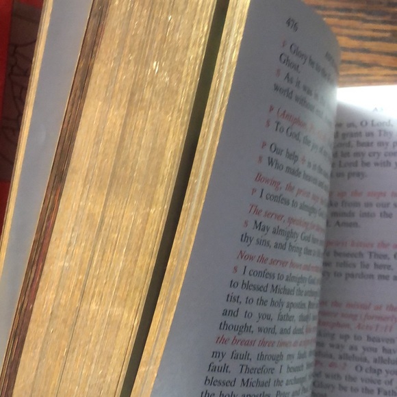 Brand new unused Catholic missal Bible - Picture 2 of 14